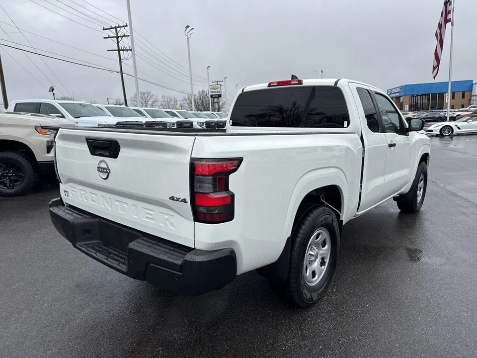 2024 Nissan Frontier 3rd Gen - Image 5 of 21