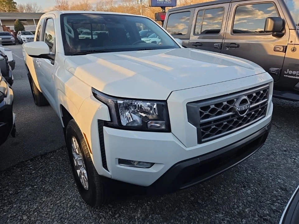 2024 Nissan Frontier 3rd Gen - Image 2 of 4