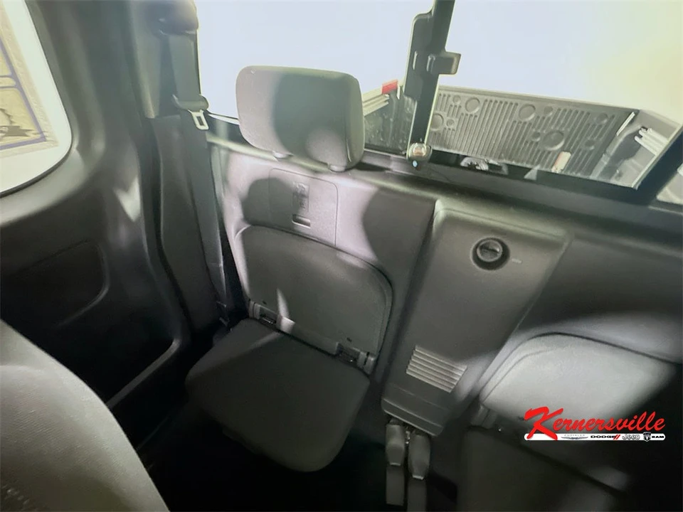 2024 Nissan Frontier 3rd Gen - Image 12 of 21