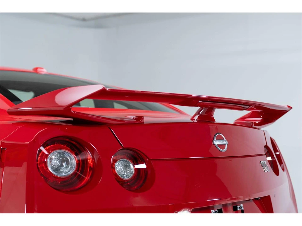 2024 Nissan R35 GT-R - Image 20 of 31