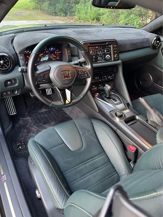 2024 Nissan R35 GT-R Premium - Image 14 of 29