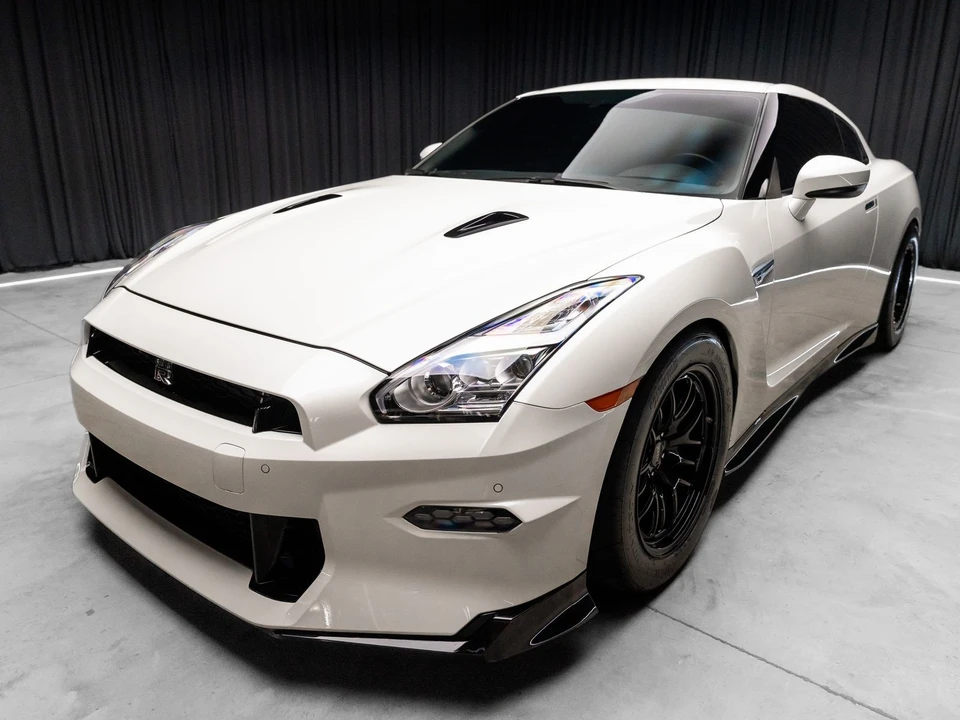 2024 Nissan R35 GT-R Premium - Image 15 of 31