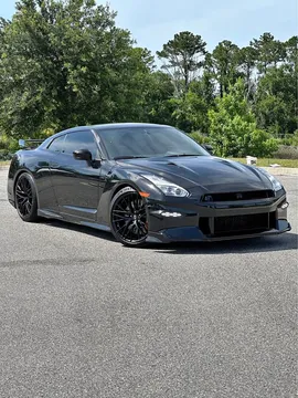 2024 Nissan GT-R Premium
