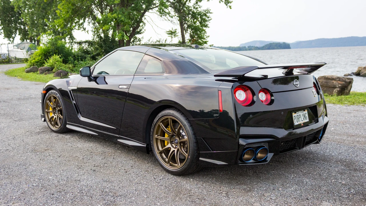 2024 Nissan R35 GT-R T-Spec & Final Edition - Image 7 of 31