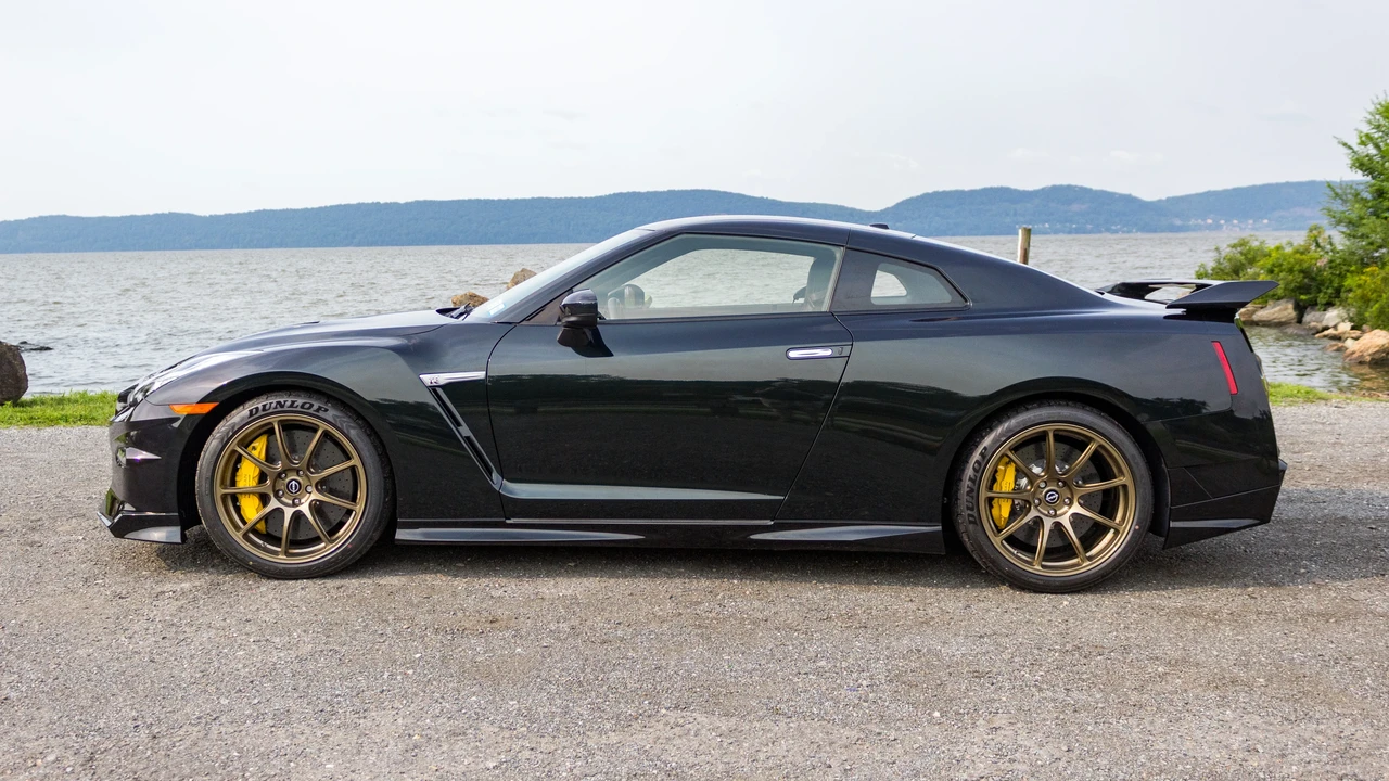 2024 Nissan R35 GT-R T-Spec & Final Edition - Image 8 of 31