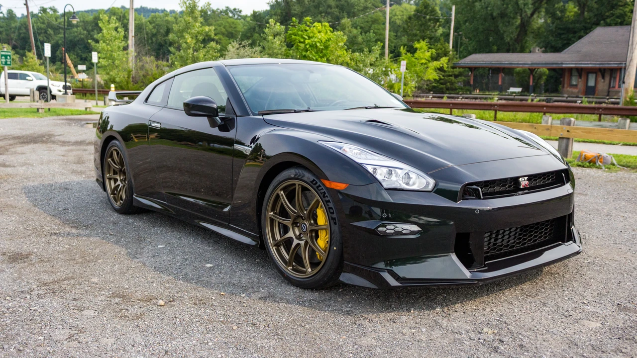 2024 Nissan R35 GT-R T-Spec & Final Edition - Image 3 of 31