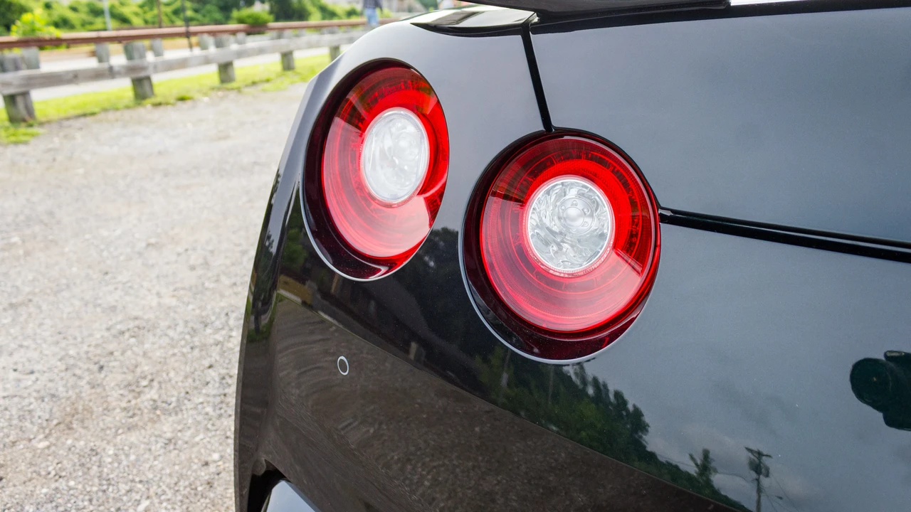 2024 Nissan R35 GT-R T-Spec & Final Edition - Image 18 of 31