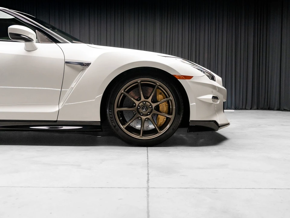 2024 Nissan R35 GT-R T-Spec & Final Edition - Image 25 of 31