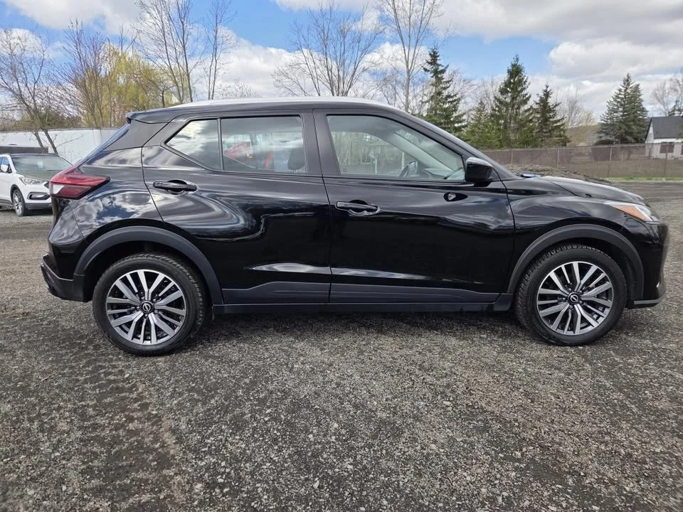 2024 Nissan Kicks - Image 9 of 20
