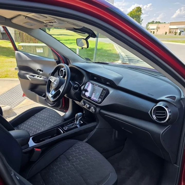 2024 Nissan Kicks - Image 9 of 20