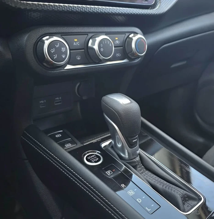 2024 Nissan Kicks - Image 17 of 20