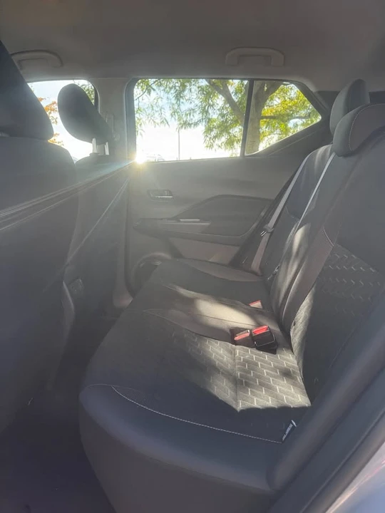 2024 Nissan Kicks - Image 16 of 17