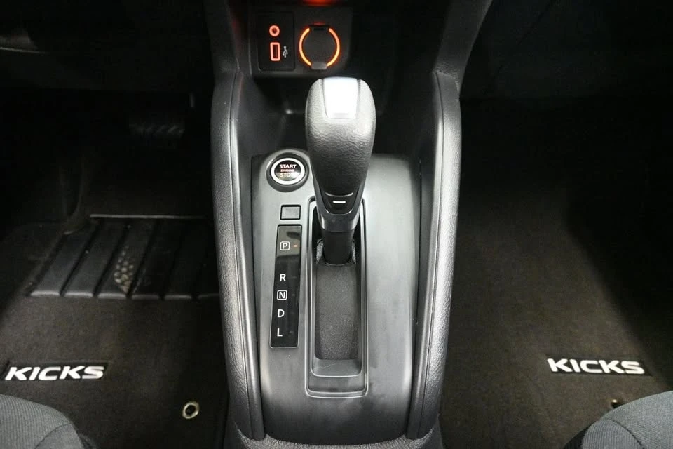 2024 Nissan Kicks - Image 13 of 20