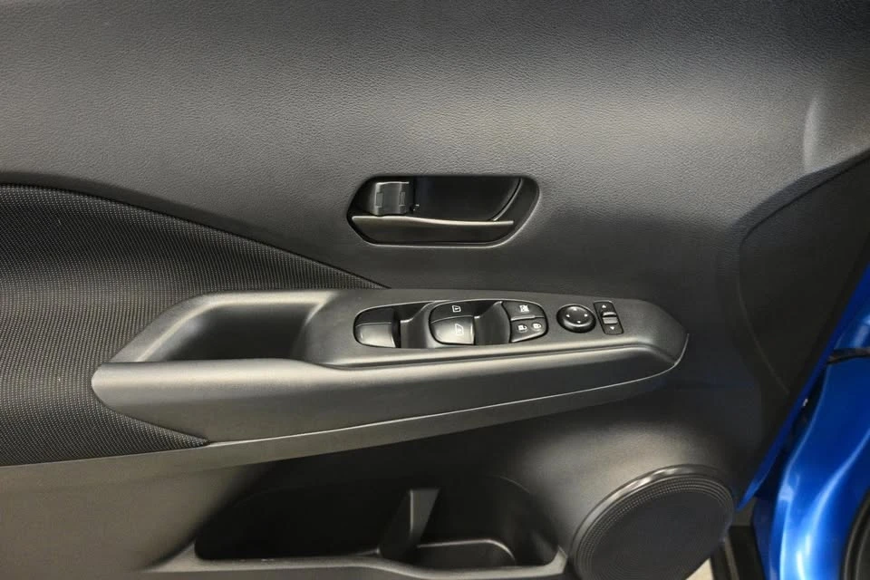 2024 Nissan Kicks - Image 15 of 20