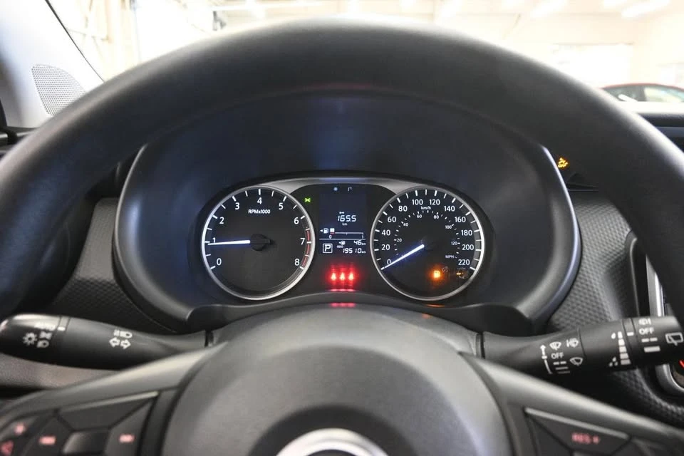 2024 Nissan Kicks - Image 11 of 20