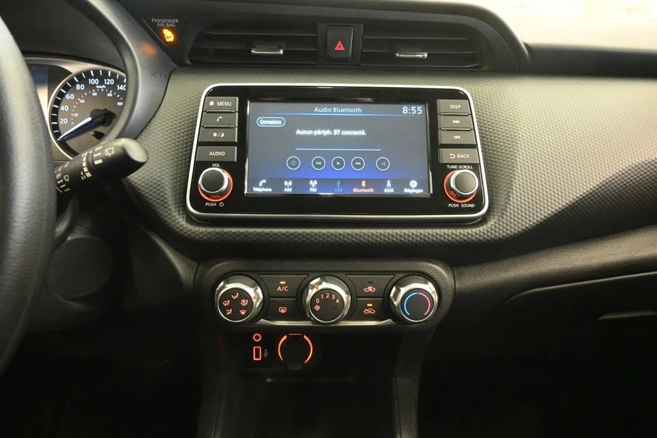 2024 Nissan Kicks - Image 12 of 20