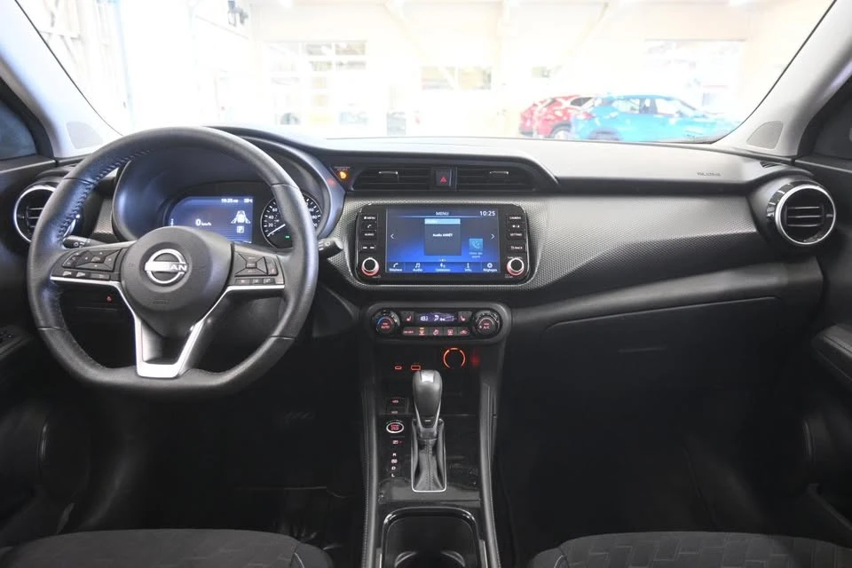 2024 Nissan Kicks - Image 9 of 20