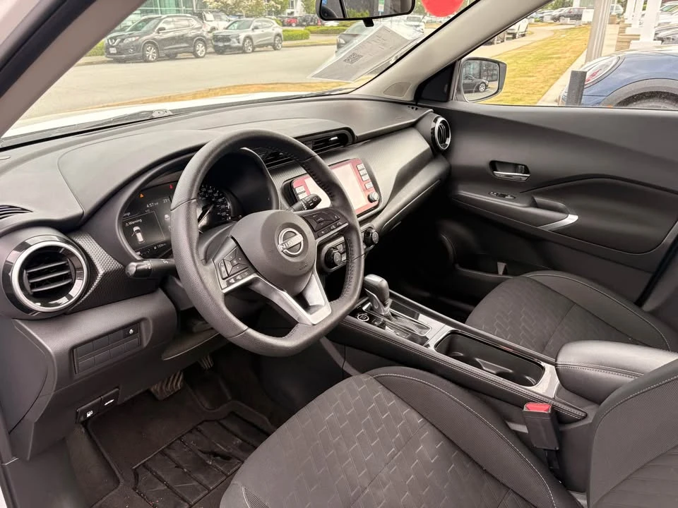 2024 Nissan Kicks - Image 10 of 15