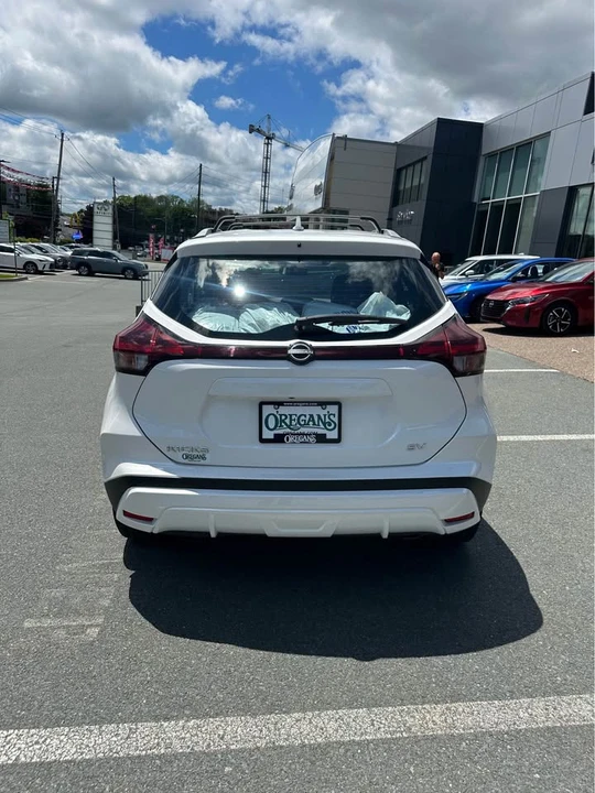 2024 Nissan Kicks - Image 12 of 12