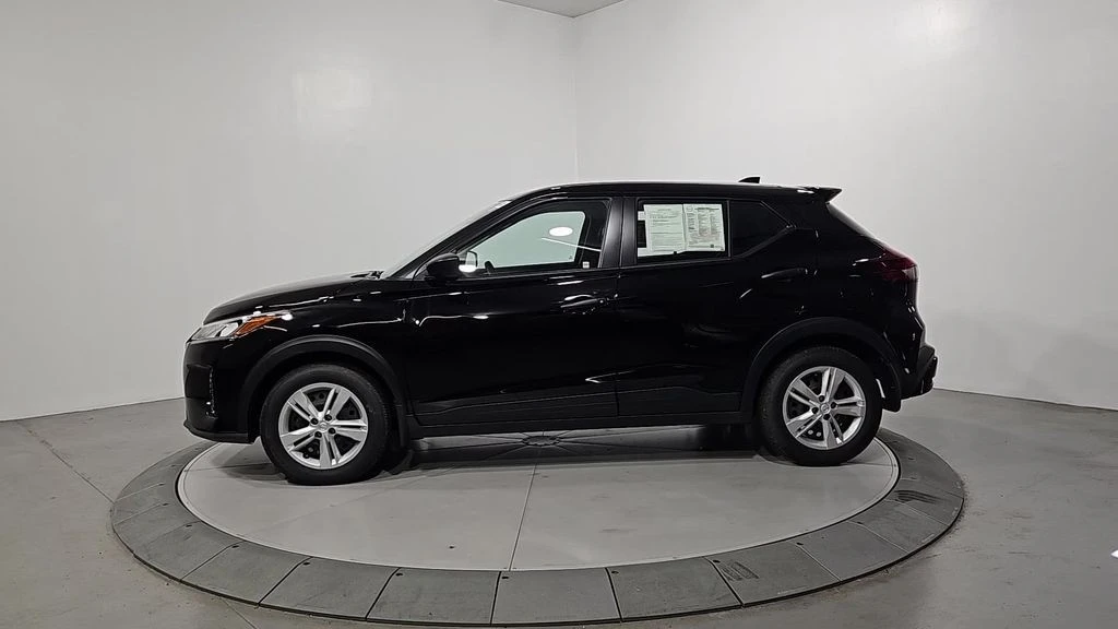 2024 Nissan Kicks - Image 2 of 12