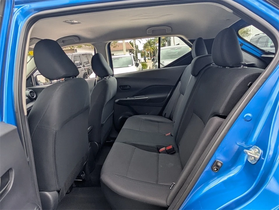 2024 Nissan Kicks - Image 12 of 12