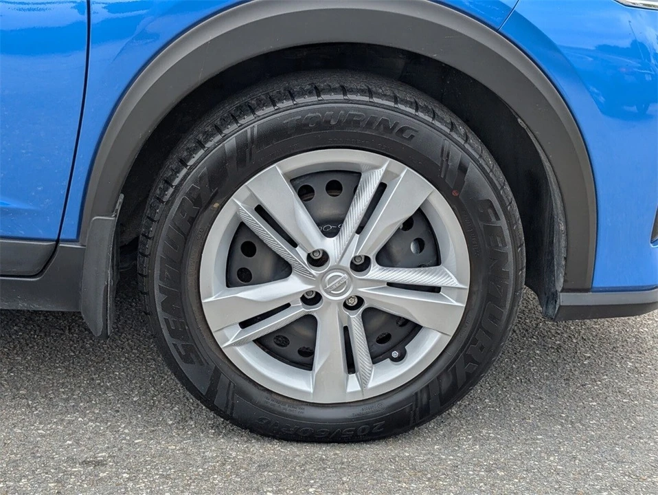 2024 Nissan Kicks - Image 9 of 12