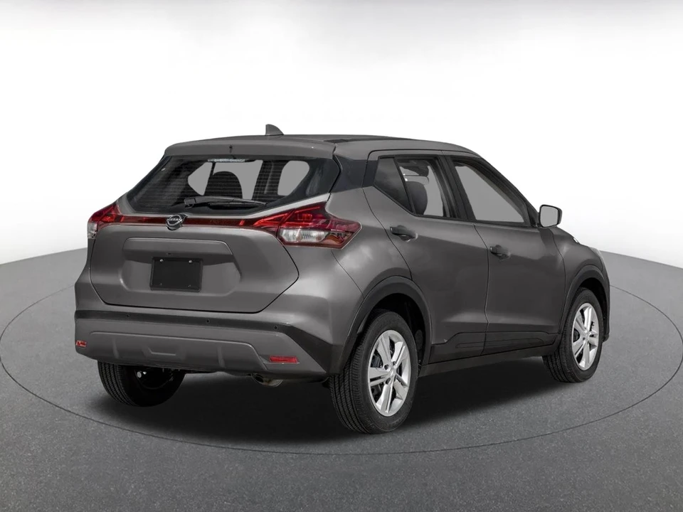 2024 Nissan Kicks - Image 2 of 9