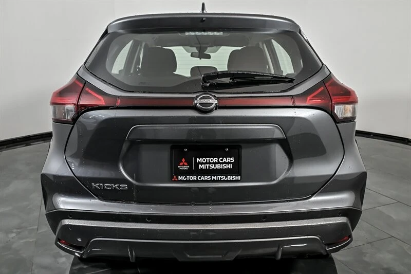2024 Nissan Kicks - Image 8 of 26