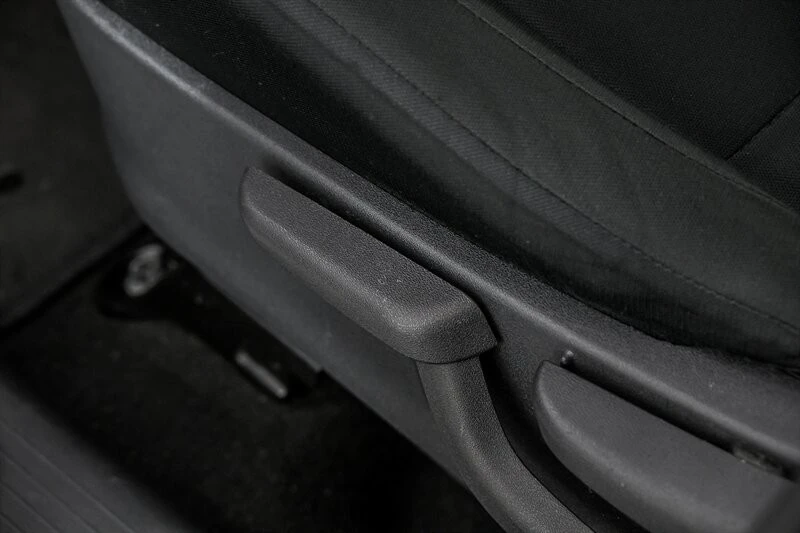 2024 Nissan Kicks - Image 19 of 26