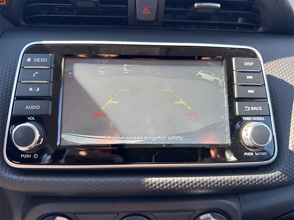 2024 Nissan Kicks - Image 18 of 21