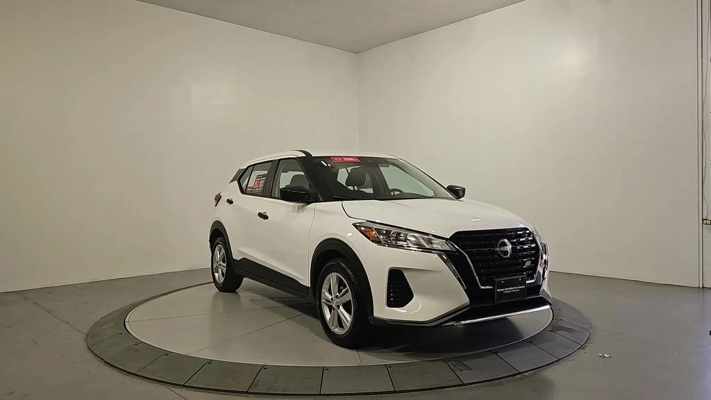 2024 Nissan Kicks - Image 9 of 12
