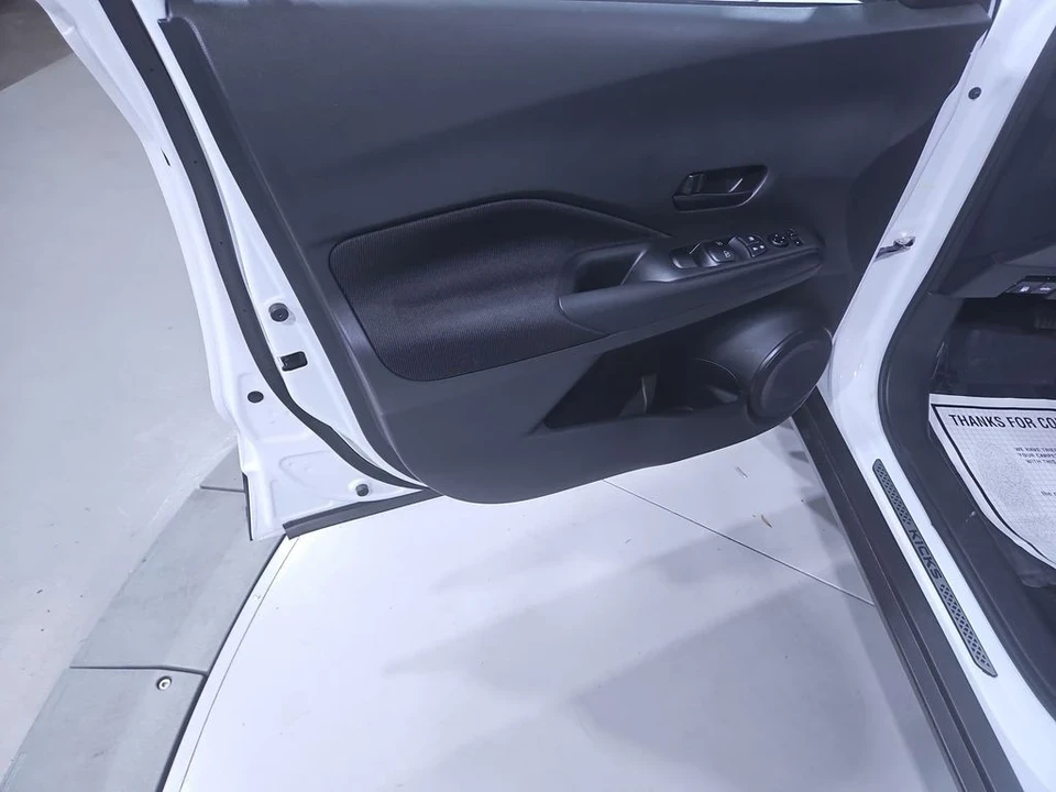 2024 Nissan Kicks - Image 12 of 12