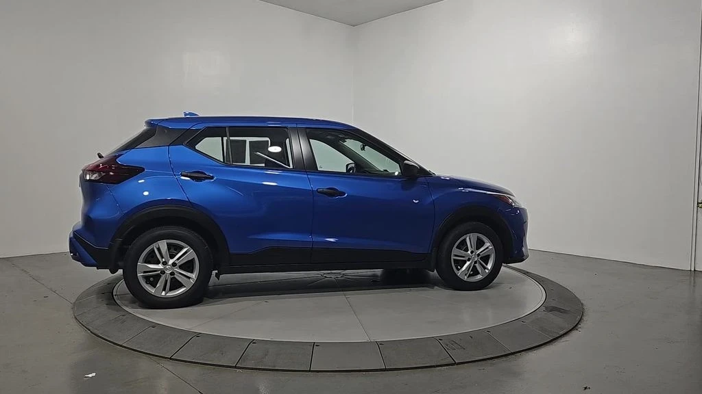 2024 Nissan Kicks - Image 8 of 12