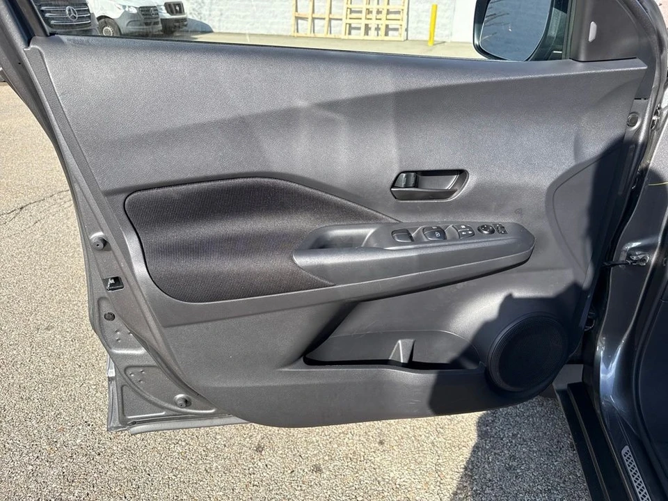 2024 Nissan Kicks - Image 12 of 12