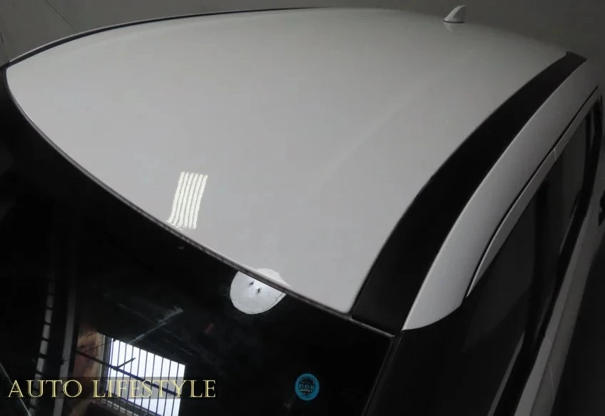 2024 Nissan Kicks - Image 14 of 31