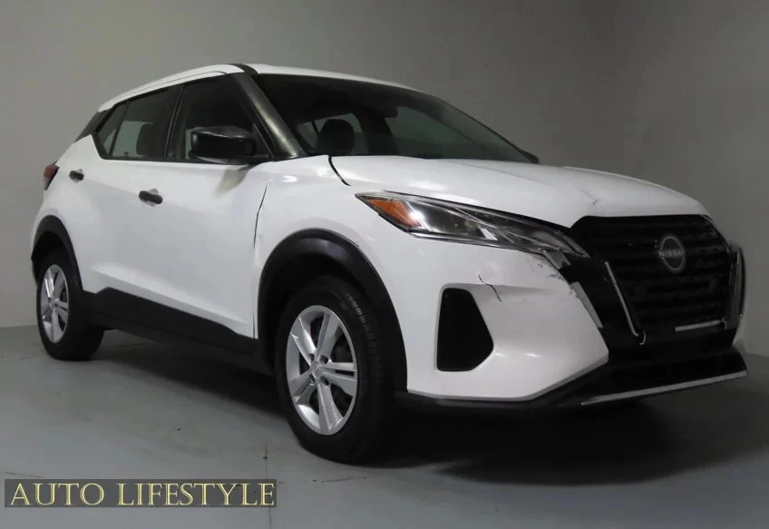 2024 Nissan Kicks - Image 3 of 31