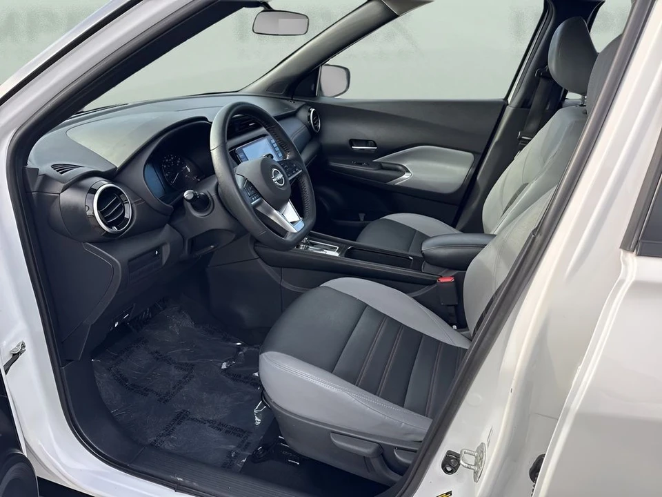 2024 Nissan Kicks - Image 9 of 21