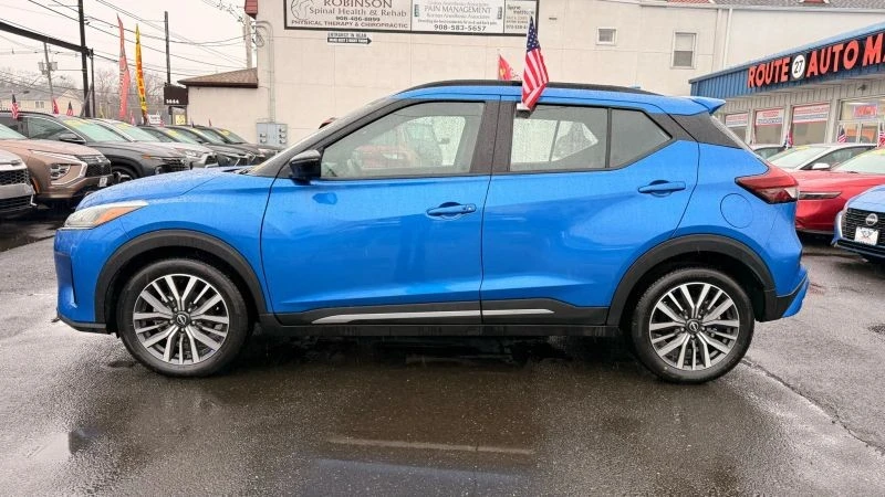 2024 Nissan Kicks - Image 10 of 12