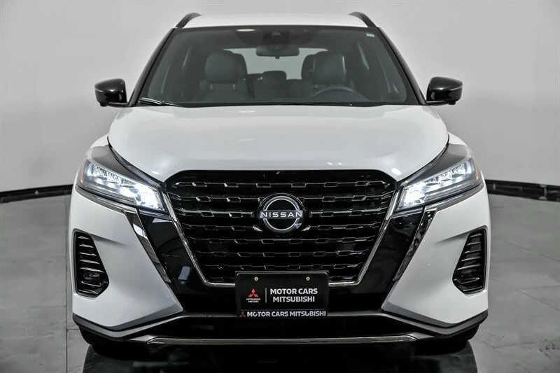 2024 Nissan Kicks - Image 4 of 30