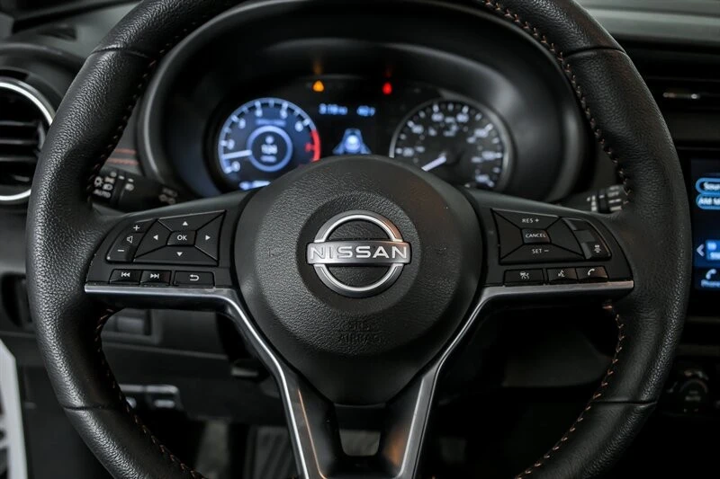 2024 Nissan Kicks - Image 23 of 30