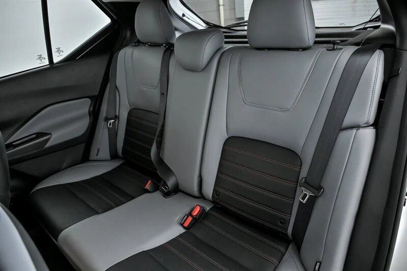 2024 Nissan Kicks - Image 19 of 30