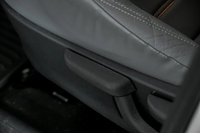 2024 Nissan Kicks - Image 21 of 30