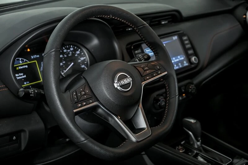 2024 Nissan Kicks - Image 20 of 30