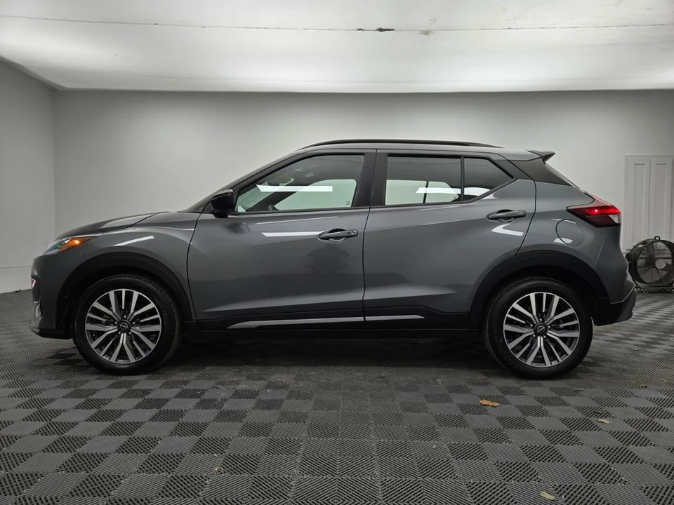 2024 Nissan Kicks - Image 10 of 12
