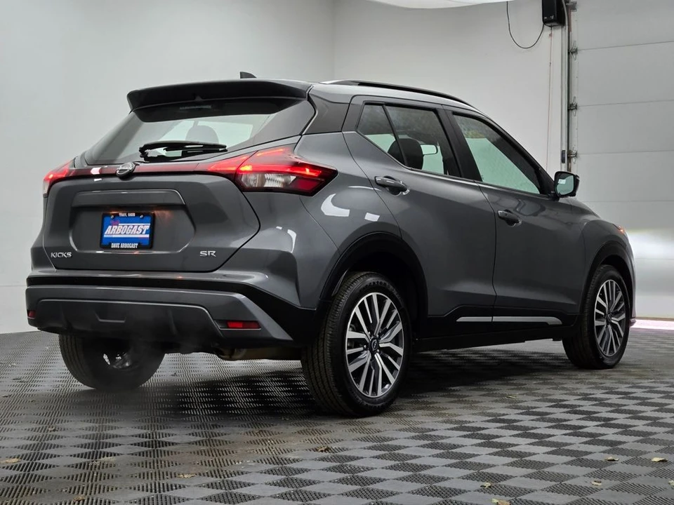 2024 Nissan Kicks - Image 6 of 12