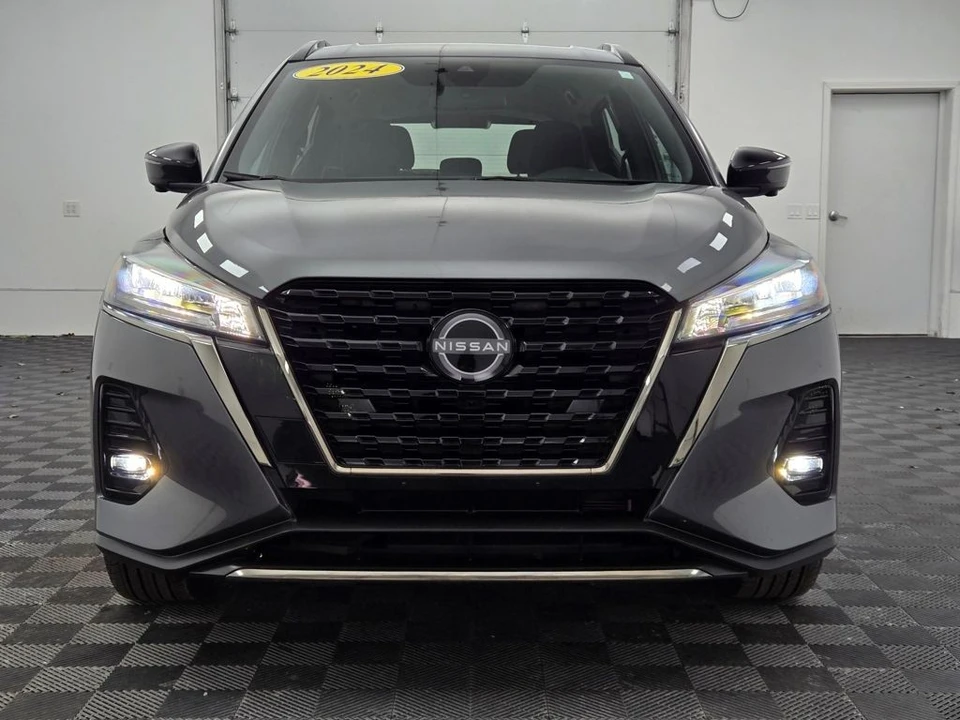 2024 Nissan Kicks - Image 12 of 12