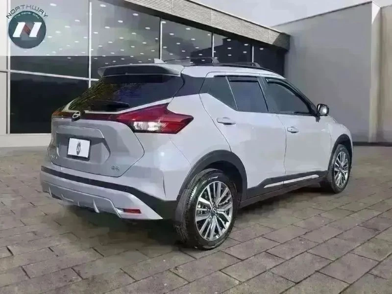 2024 Nissan Kicks - Image 5 of 12
