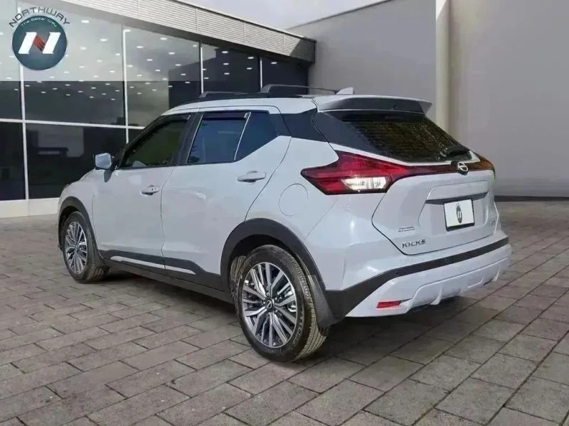 2024 Nissan Kicks - Image 3 of 12