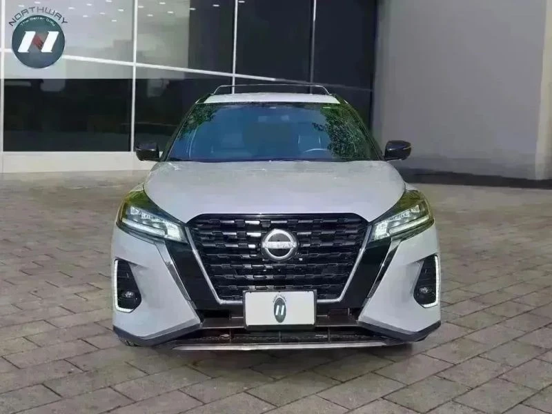 2024 Nissan Kicks - Image 8 of 12