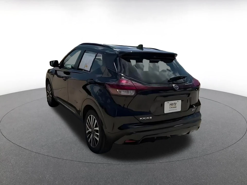 2024 Nissan Kicks - Image 13 of 31